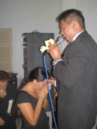 "CLAMA A MIM E RESPONDERTIEI"